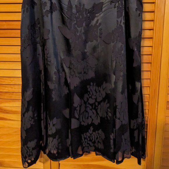 Jupe - Picture 3 of 4